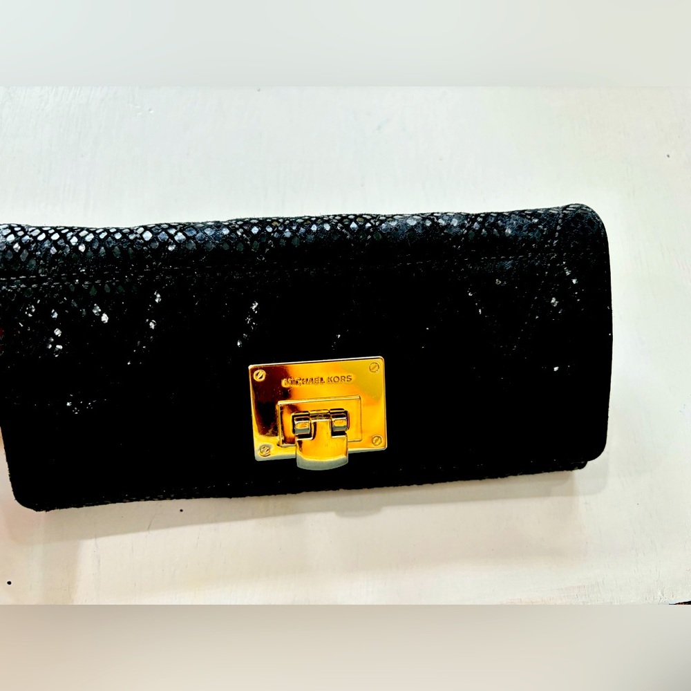 Michael Kors wallet